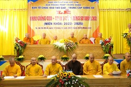 Ban Hoằng pháp Trung ương khai giảng Lớp đào tạo Cao - Trung cấp giảng sư khóa XII (2022-2025) tại chùa Hòa Khánh - Ảnh: Lâm Huy