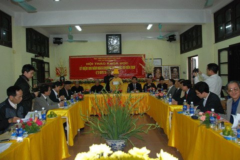 Hà Nội: Hội thảo khoa học kỷ niệm 999 năm ngày mất của Quốc Sư Khuông Việt (1011- 2010) ảnh 4