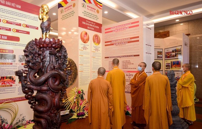 Khai mạc triển lãm “Phật giáo Việt Nam - Dấu ấn tinh hoa” tại Cung Văn hóa Hữu nghị Việt Xô ảnh 9