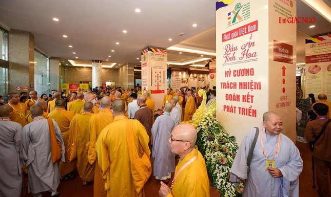 Khai mạc triển lãm “Phật giáo Việt Nam - Dấu ấn tinh hoa” tại Cung Văn hóa Hữu nghị Việt Xô ảnh 16
