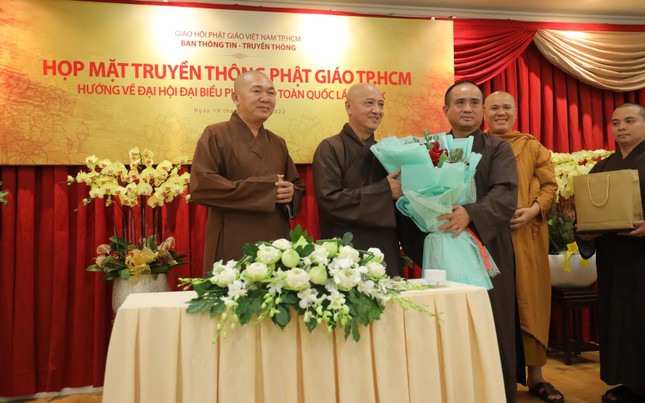 Họp mặt truyền thông Phật giáo TP.HCM hướng về Đại hội đại biểu Phật giáo toàn quốc ảnh 21