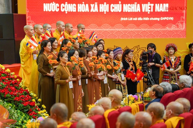 Trọng thể khai mạc Đại hội đại biểu Phật giáo toàn quốc lần thứ IX, nhiệm kỳ 2022-2027 ảnh 30