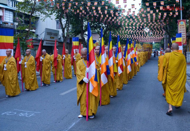 Trọng thể khai mạc Đại hội đại biểu Phật giáo toàn quốc lần thứ IX, nhiệm kỳ 2022-2027 ảnh 18