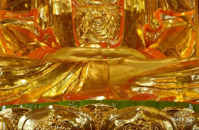 [Ảnh] Chiêm ngưỡng tôn tượng Đức Phật Bổn Sư tại Việt Nam Quốc Tự ảnh 5