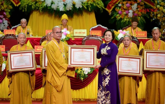 Trọng thể khai mạc Đại hội đại biểu Phật giáo toàn quốc lần thứ IX, nhiệm kỳ 2022-2027 ảnh 49