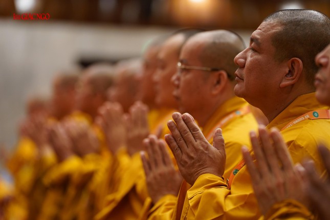 Đại hội đại biểu Phật giáo lần IX cử hành Nghi thức tấn phong giáo phẩm, thông qua danh sách nhân sự ảnh 6