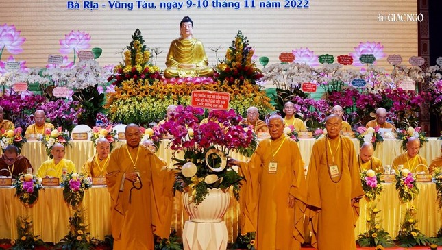 Bà Rịa - Vũng Tàu: Hòa thượng Thích Huệ Trí được suy cử Trưởng ban Trị sự tỉnh nhiệm kỳ 2022-2027 ảnh 15