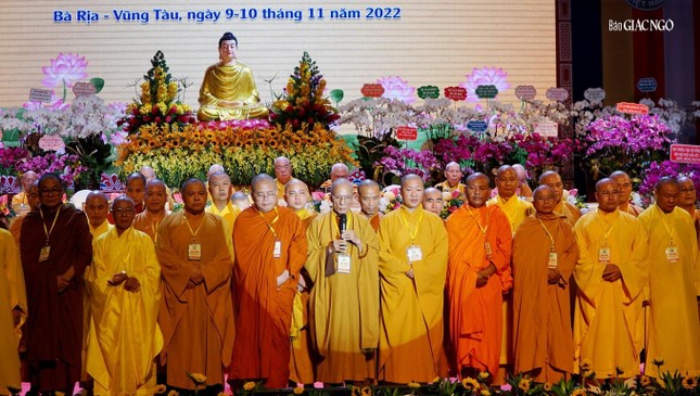 Bà Rịa - Vũng Tàu: Hòa thượng Thích Huệ Trí được suy cử Trưởng ban Trị sự tỉnh nhiệm kỳ 2022-2027 ảnh 23