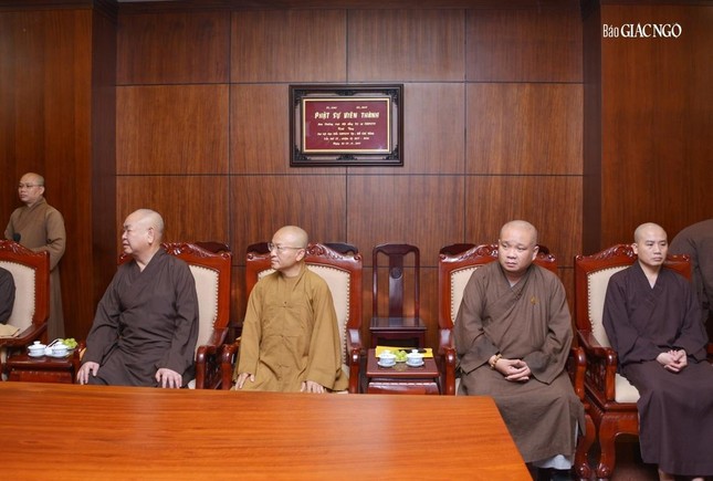 Lãnh đạo Ban Tôn giáo TP.HCM thăm đoàn Đại biểu Phật giáo Thành phố tham dự Đại hội IX GHPGVN ảnh 9