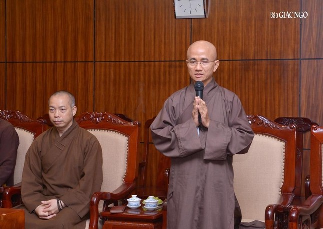 Lãnh đạo Ban Tôn giáo TP.HCM thăm đoàn Đại biểu Phật giáo Thành phố tham dự Đại hội IX GHPGVN ảnh 4