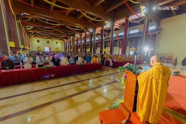 Trung ương GHPGVN tưởng niệm 714 năm ngày Đức Phật hoàng Trần Nhân Tông nhập Niết-bàn ảnh 9