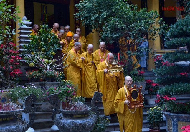 [ẢNH] Lễ cầu nguyện Tam bảo tại Quán Sứ, khai mạc Đại hội Phật giáo toàn quốc lần thứ IX ảnh 5