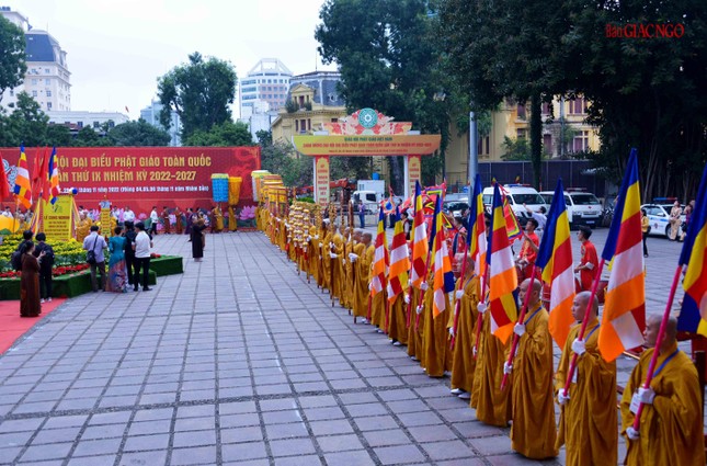 [ẢNH] Lễ cầu nguyện Tam bảo tại Quán Sứ, khai mạc Đại hội Phật giáo toàn quốc lần thứ IX ảnh 16