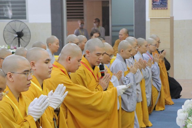 Trường Trung cấp Phật học TP.HCM tổ chức lễ tri ân nhân ngày Hiến chương Nhà giáo 20-11 ảnh 2
