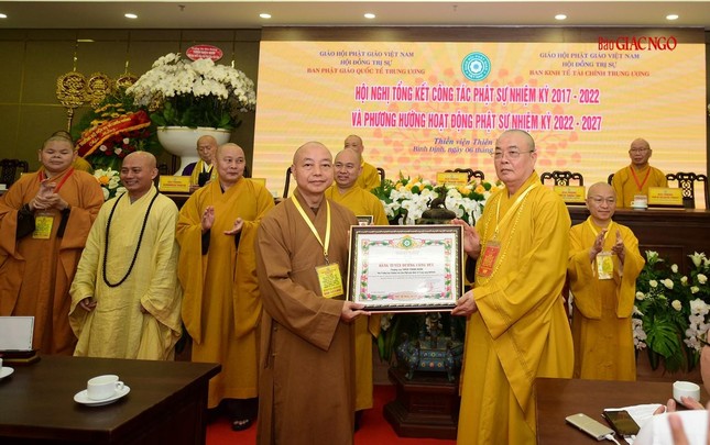 Ban Kinh tế - Tài chính Trung ương GHPGVN tổng kết công tác Phật sự nhiệm kỳ VIII (2017-2022) ảnh 12