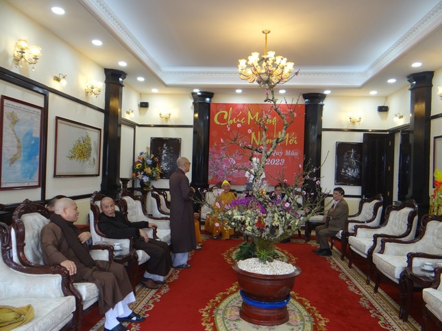 Lâm Đồng: Ban Trị sự Phật giáo tỉnh thăm, chúc Tết đến lãnh đạo các cơ quan ảnh 1