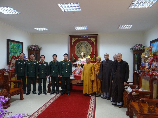 Lâm Đồng: Ban Trị sự Phật giáo tỉnh thăm, chúc Tết đến lãnh đạo các cơ quan ảnh 2