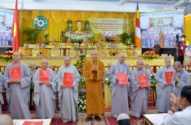 Phân ban Ni giới Trung ương tổng kết hoạt động Phật sự, trao quyết định nhân sự nhiệm kỳ 2022-2027 ảnh 36