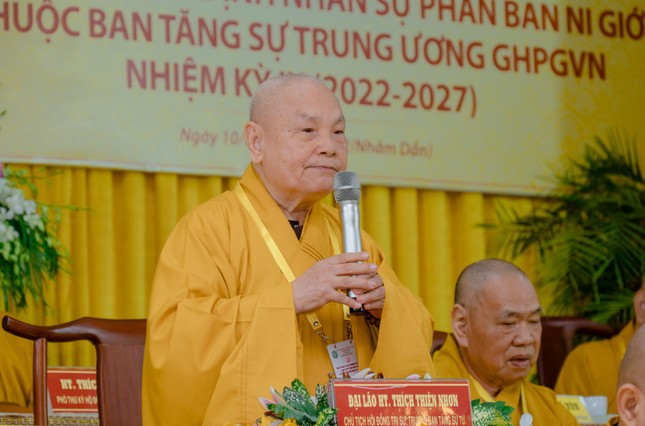 Phân ban Ni giới Trung ương tổng kết hoạt động Phật sự, trao quyết định nhân sự nhiệm kỳ 2022-2027 ảnh 10