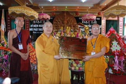 Ninh Bình: Đại lễ Phật đản và cung nghinh Xá lợi Phật về Tổ đình Kim Liên (chùa Đồng Đắc) ảnh 4