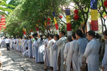Khánh Hòa: Chiêm bái xá lợi Phật tại Ni viện Diệu Quang ảnh 12