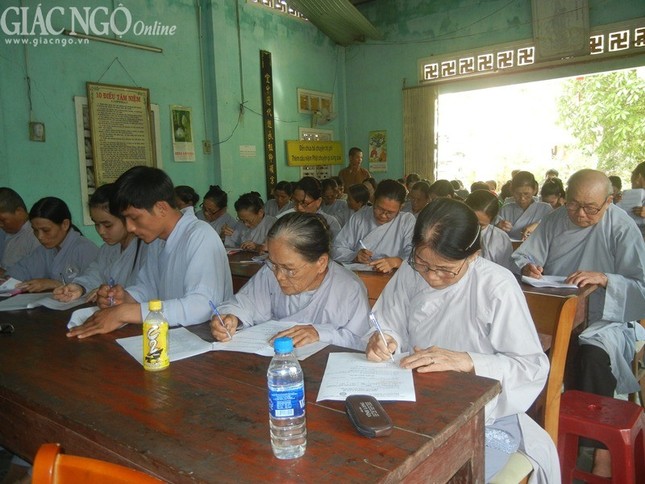 tu nghia4.jpg