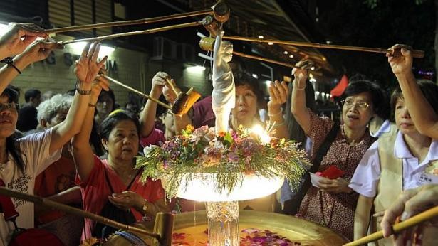 vesak 4.jpg