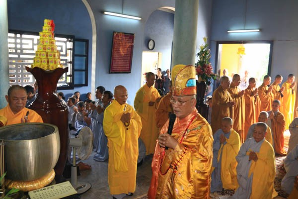 chau quang1.jpg