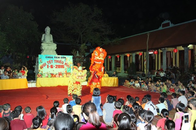 chua tich son 1.jpg