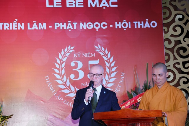 a hnoi 4.jpg