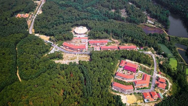 Quần thể cơ sở 2 Học viện Phật giáo VN tại Huế