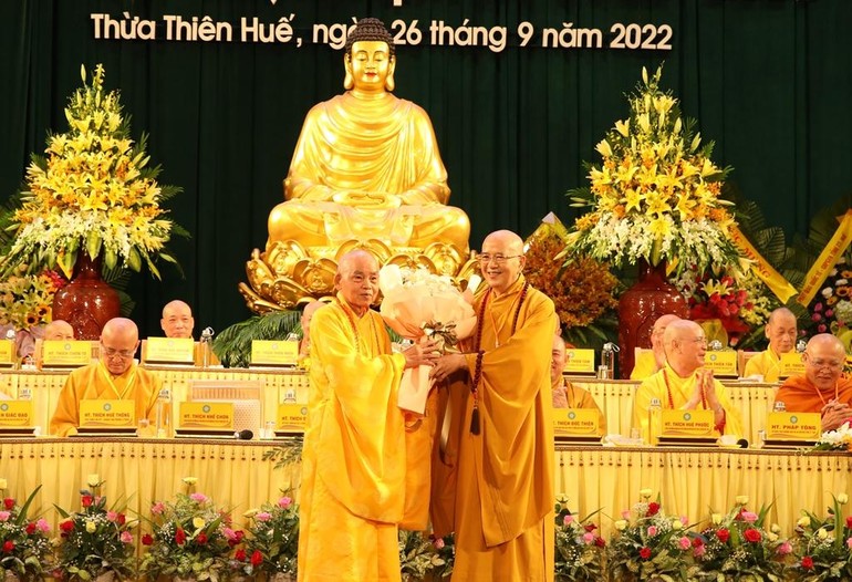 Thừa Thiên Huế là một trong 4 tỉnh gặp khó khăn về việc giới thiệu nhân sự chủ chốt tham gia Ban Trị sự GHPGVN tỉnh nhiệm kỳ 2022-2027, nhưng đã được tháo gỡ và tổ chức thành công Đại hội đại biểu Phật giáo tỉnh lần thứ VIII tốt đẹp - Ảnh: Q.Đ