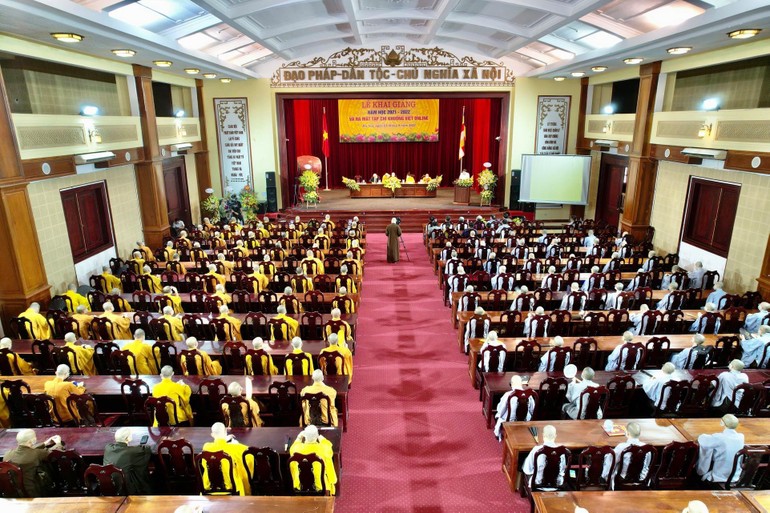Lễ khai giảng năm học 2021-2022 của Học viện Phật giáo VN tại Hà Nội