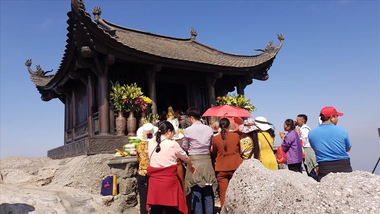 Quảng Ninh mở lại một số hoạt động dịch vụ du lịch, danh thắng nội tỉnh từ 0 giờ ngày 21-9