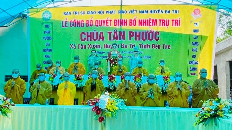  Công bố quyết định bổ nhiệm trù trị chùa Tân Phước, huyện Ba Tri