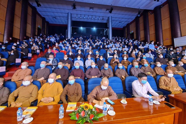 Chư tôn đức Phật giáo tỉnh tham gia hội nghị