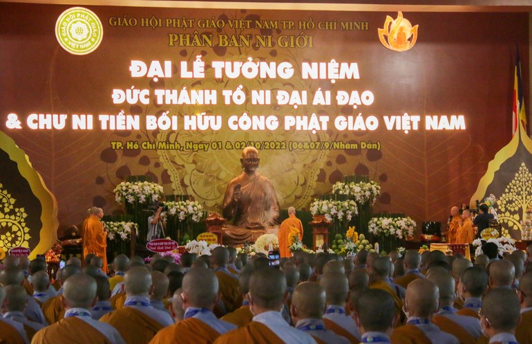Thành kính hướng về Đại lễ tưởng niệm Đức Thánh Tổ Ni Đại Ái Đạo và chư Ni tiền bối hữu công Phật giáo Việt Nam