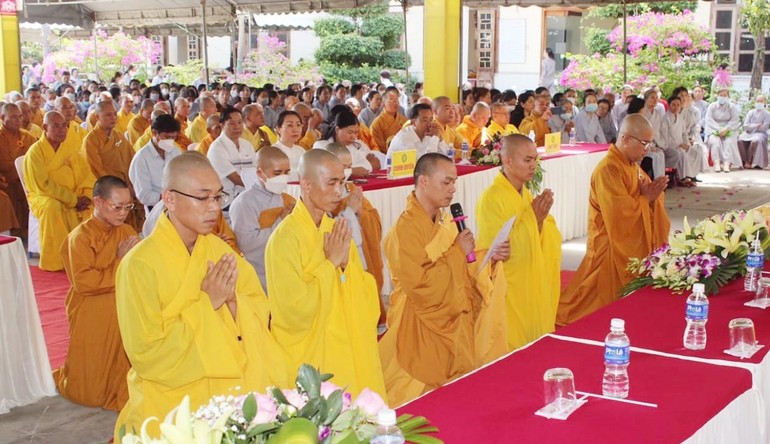Chư Tăng Ni tỉnh Bình Thuận tạ pháp khóa An cư kiết hạ Phật lịch 2566