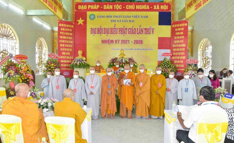 Tân Ban Trị sự Phật giáo thị xã Giá Rai nhiệm kỳ 2021-2026 ra mắt đại hội
