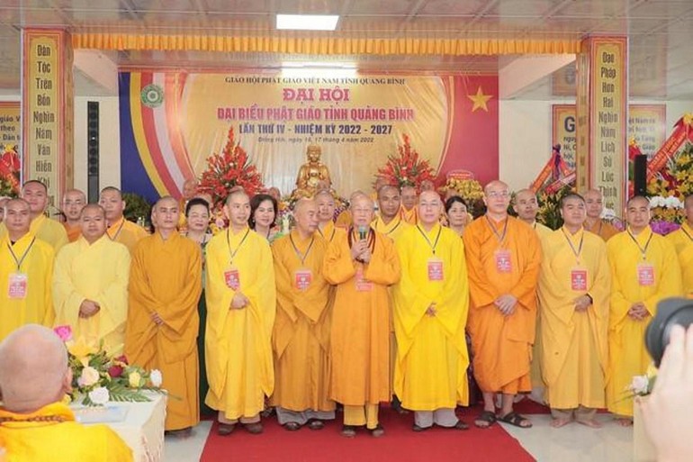 Tân Ban Trị sự Phật giáo tỉnh Quảng Bình khóa IV (2022-2027) ra mắt đại hội và phát biểu nhận nhiệm vụ