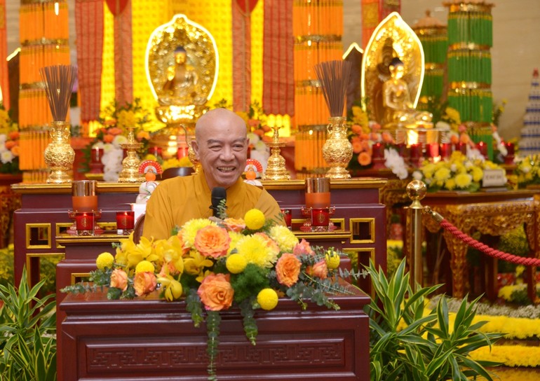 Hòa thượng Thích Nhật Hỷ chia sẻ pháp thoại ngắn "Đức Phật Dược Sư là vị Vô thượng y vương”