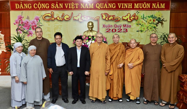 Phật giáo tỉnh Đắk Lắk chúc Tết đến đến lãnh đạo các cơ quan tỉnh