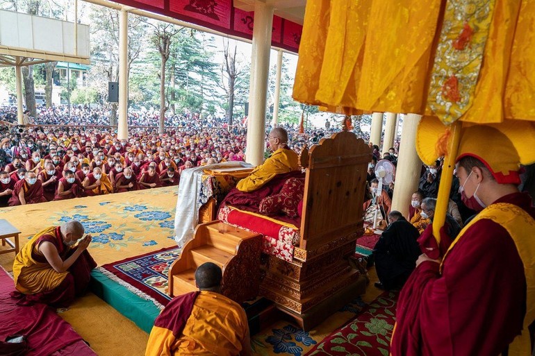 Đức Dalai Lama xuất hiện trở lại trước công chúng trong buổi thuyết pháp vào ngày 18-3