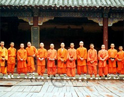 Các vị Tăng ở chùa Thiếu Lâm. Ảnh: chinapictures.org