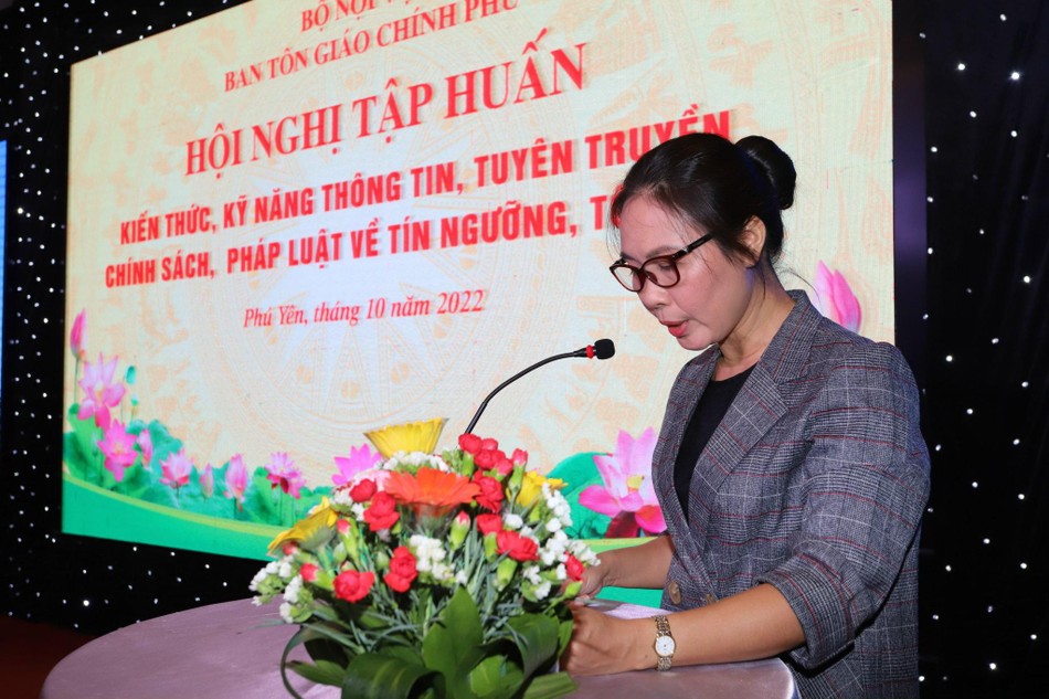 Phú Yên: Hội nghị tập huấn kiến thức pháp luật về tín ngưỡng đến chức sắc các tôn giáo ảnh 2