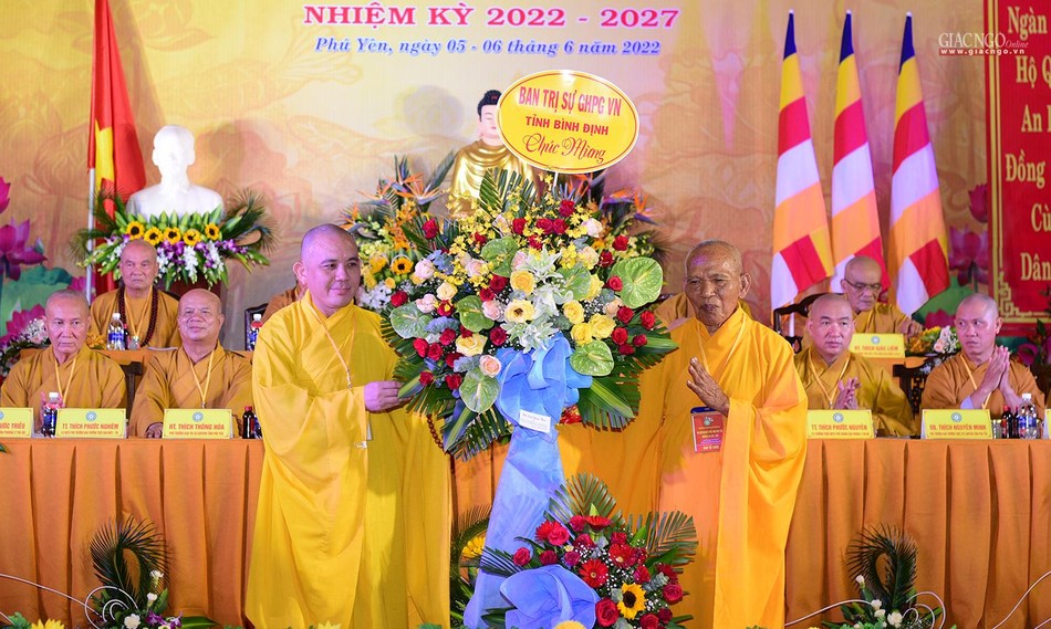 Phú Yên: Hòa thượng Thích Đồng Tiến được tái suy cử Trưởng ban Trị sự Phật giáo tỉnh (2022-2027) ảnh 22
